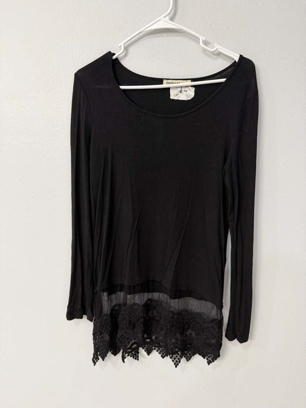 Origami by Vivien Long Sleeve Black Tunic Top with Lace Hem